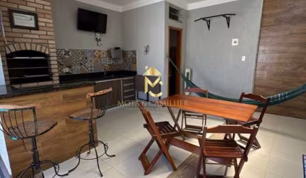 CASA COM PISCINA A VENDA EM CONDOMÍNIO TAUBATÉ