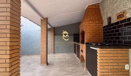 Linda casa térrea com 3 dormitórios e linda área gourmet.