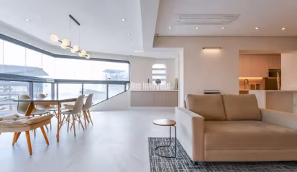 Apartamento Novo Mobiliado 3 Suites 3 Vagas Deposito na Chacara Santo Antonio.
