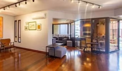 Apartamento à Venda no Panamby com 4 Suítes, 4 Vagas e Churrasqueira na Varanda por R$2.110.000,00