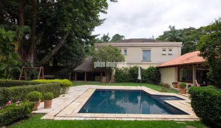Jardim Guedala 2,091,0m² Área de Terreno, 554,0m² AC,  5 Suítes,  4 Gar , Piscina  e Quadra de Tênis