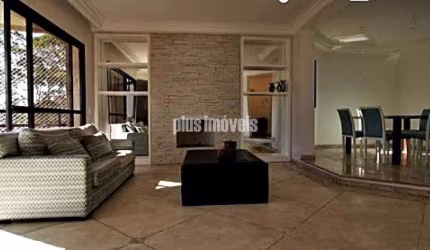 LOCAL NOBRE! APTO COM 230,0M²AU 4 DORMS, 2 SUÍTES, 4 GAR   APARTAMENTO ESPET