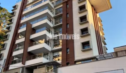 Apartamento com 270 m2 no Jardim Guedala