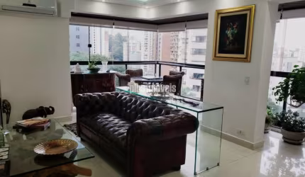 Apartamento  4 Quartos  3 Suites 3 Vagas no Panamby