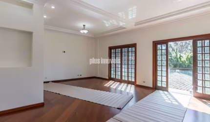 PANAMBY! USO RESIDENCIAL OU COMERCIAL - SOBRADO COM 600M²AC, 3 SUÍTES, 3 GAR CHURRASQUEIRA PISCINA
