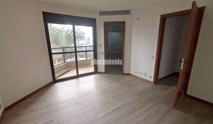 PRÓXIMO AO GRADED SCCHOOL -  TRIPLEX COM 637,0M² AU 4 SUÍTES 4 GAR  -