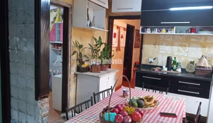 SOBRADO RESIDENCIAL NO JARDIM HELGA