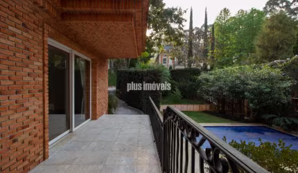 REAL PARQUE 872,0M²ÁREA DE TERRENO 710,0M² AC 4 SUÍTES - 10GAR
