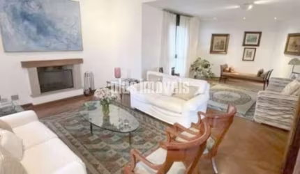 APARTAMENTO ALTO PADRÃO NO MORUMBI - 255 M2  4 VAGAS