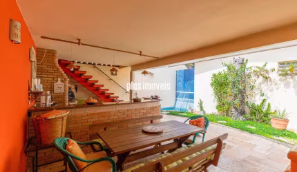 Linda Casa na City Butantã! Oportunidade! 270m2