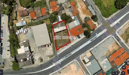 ÁREA COM 1.261,0M²  PRÓXIMO AO METRÔ VILA SONIA