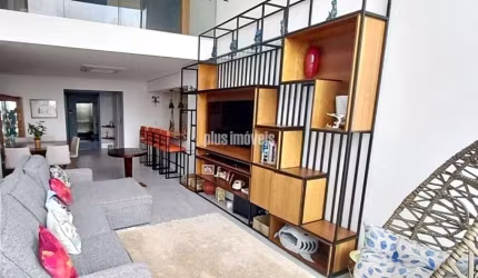 Brooklin, 180,0m²Au Mobiliado - 3 Quartos, 1 Suíte, 3 Gar, Living com Pé Diretio Duplo.