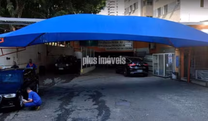 Terreno irregular, em MOEMA pássaros, funciona lava jato e estacionamento,17,3m de frente Zon. ZC