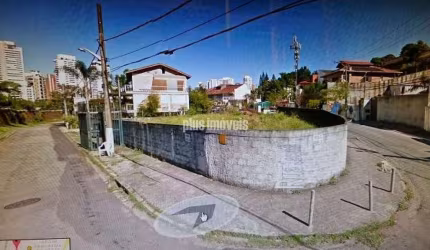 TERRENO RESIDENCIAL, RUA TRANQUILA  ASFALTADA SEM SAIDA