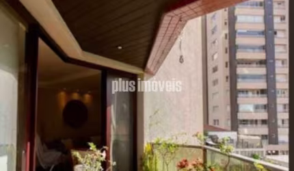 Apartamento à venda com 164m², 4 quartos e 3 vagas