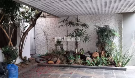 BELO SOBRADO LOCAL RESIDENCIAL, PROX.METRO BORBA GATO X SHOPPING  MORUMBI