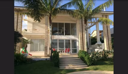 Casa em Condomínio Fechado Residencial