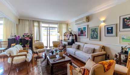 Cobertura Duplex 323 m², Higienópolis 4 dormitórios  sendo uma suíte máster .  3 vagas de garagem