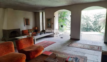 Casa com 5 Quartos 3 Suites 4 Vagas no jardim Guedala!!!!