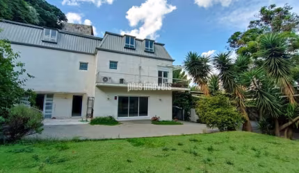 LINDA CASA EM CONDOMÍNIO FECHADO - BUTANTÃ - 250 m2