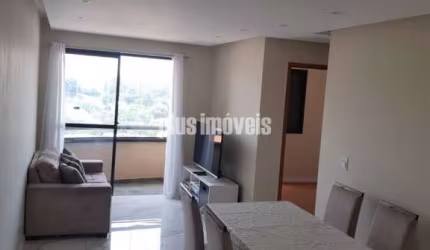 Apartamento com 2 Quartos e 1 banheiro à Venda
