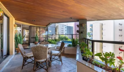 Penthouse no Panamby 243,0m² 3 Suítes, 4 Vagas de Garagem!