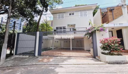 Panamby!  Jardim Vitória Régia !   329,0m² AC 4 Suítes, 5 Vagas
