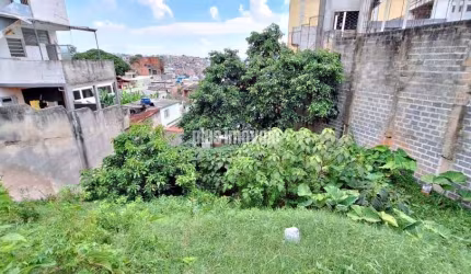 TERRENO COM 300,0M² EM EXCELENTE LOCALIZAÇÃO