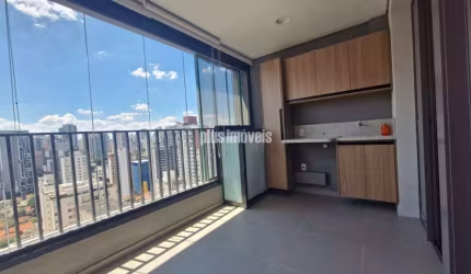 Apartamento primeira locação, impecável, perto do metrô