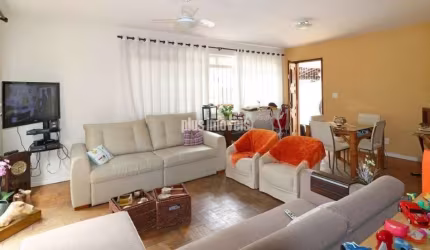 Sobrado residencial , 4 dormitórios sendo 2 sts, 4 vagas