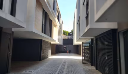 Casa de condomínio fechado Brooklin Novo 4 dormts2 sts