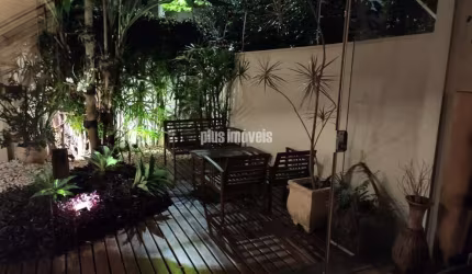 PARA LOCAÇÃO - CASA REFORMADA, CHARMOSA NO JARDIM PAULISTANO - 220M2