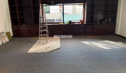 Sala Comercial  com copa, banheiro 1 vaga, ótima localização