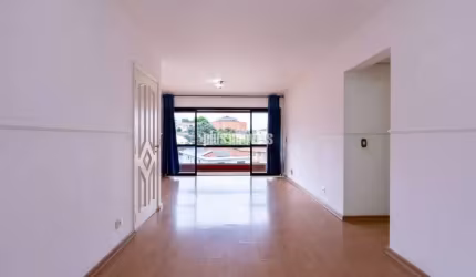Próximo ao Colégio Porto Seguro. 108,0m² 3 Dorms,  Suíte, 2 Gar - Excelente Lazer