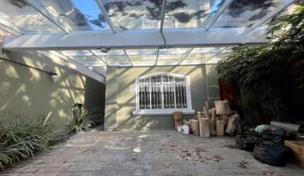 Casa com 3 Quartos e 3 banheiros à Venda, 193 m²  Chacara Santo Antonio
