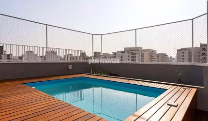 Moema! Cobertura Duplex com Piscina! Oportunidade!