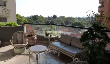 400 metros 4 vagas  Próximo ao clube Paulistano