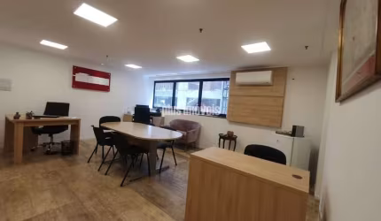 Sala - Localização Privilegiada
