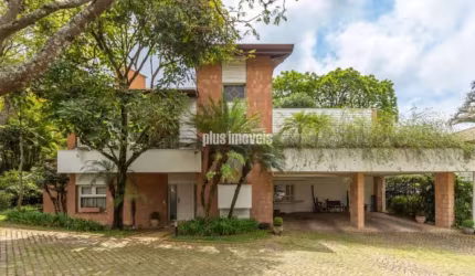 Casa de Condomínio- Alto Padrão - Alto da Boa Vista