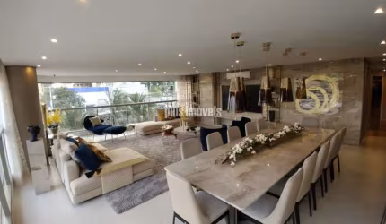 Excelente apartamento a venda em Moema