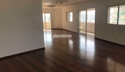 Apartamento 265 m²,Paraíso , 3 dormitórios sendo 1 suite master 4 vagas de garagem