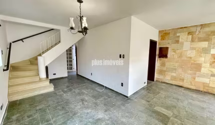 CASA NO JARDIM PETRÓPOLIS COM UMA SUÍTE NO TÉRREO!