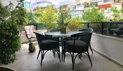 APARTAMENTO - REAL PARQUE - Ótima localização.