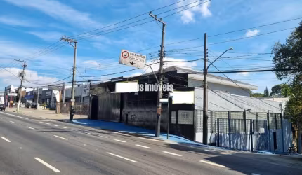 PRÉDIO COMERCIAL DE ESQUINA - Santo Amaro