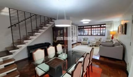 CASA DE VILA NO ALTO DA BOA VISTA