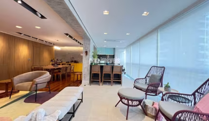 VILA NOVA CONCEIÇÃO - APARTAMENTO  226M²