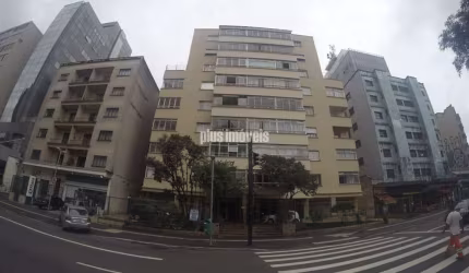 Apartamento á venda no bairro Paraíso