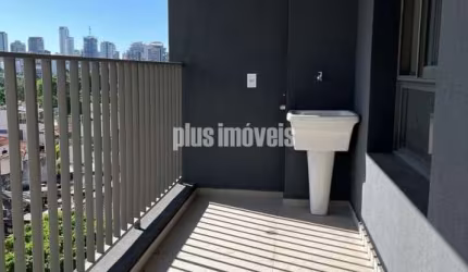 1 dormitório Pinheiros