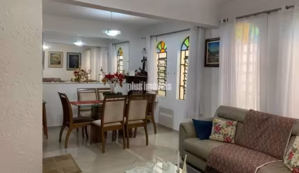 Casa de vila  com 3 Quartos e 4 banheiros à Venda, 230 m