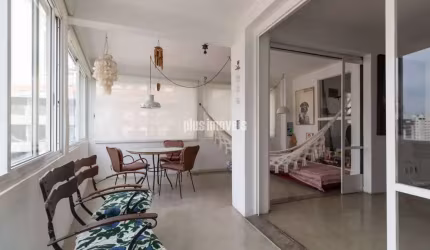 Oportunidade! Cobertura Duplex em Pinheiros! Próximo ao Metrô Oscar Freire!